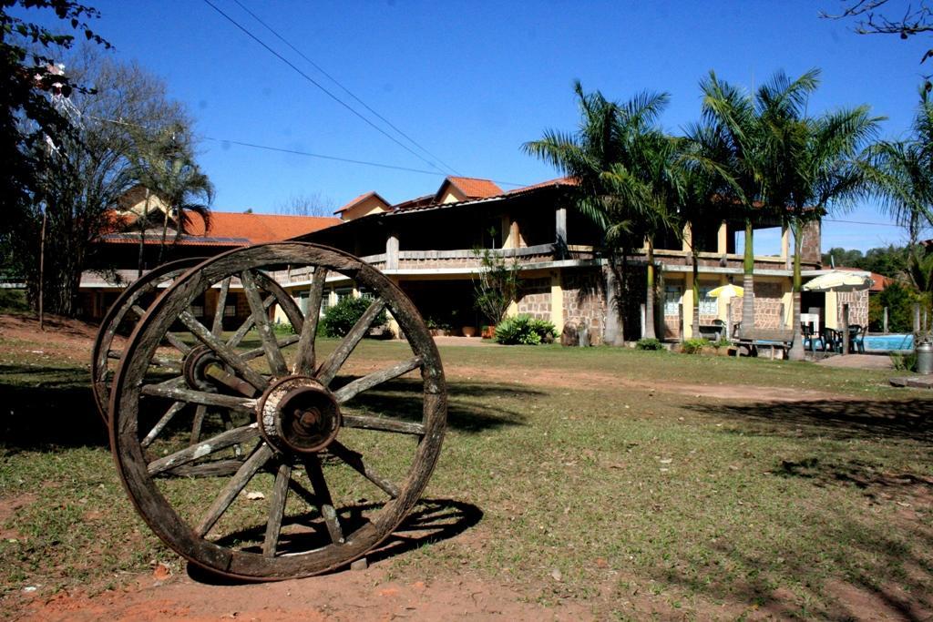 Pousada Fazenda Buracao モコカ エクステリア 写真