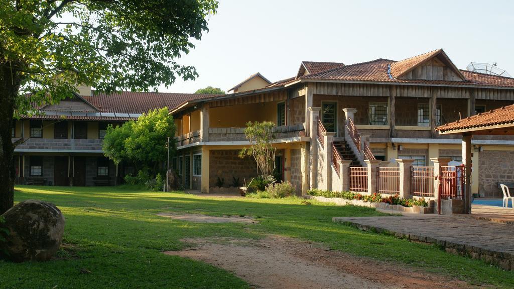 Pousada Fazenda Buracao モコカ エクステリア 写真