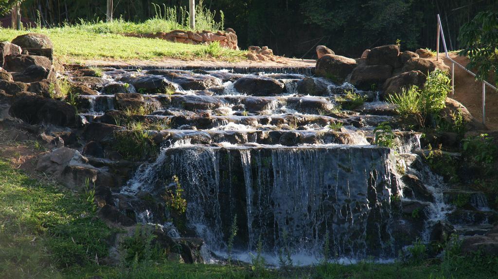 Pousada Fazenda Buracao モコカ エクステリア 写真